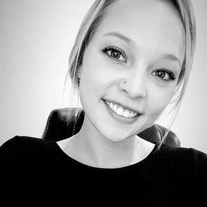 Meet your Posher, Alicia